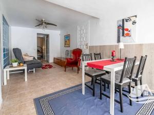 Prodej vily, San Miguel de Salinas, Španělsko, 198 m2