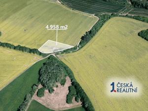 Prodej podílu pole, Soběsuky, 1652 m2