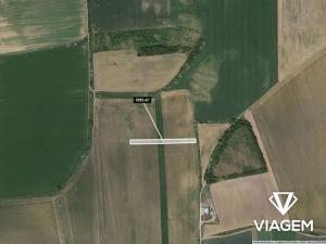 Prodej podílu pole, Ptení, 814 m2