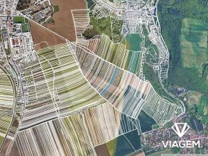 Prodej podílu pole, Brno, 2413 m2