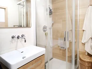 Prodej bytu 2+1, Ostrava, Hlavní třída, 53 m2