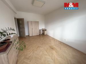 Pronájem bytu 2+1, Louny, Tyršovo nám., 52 m2