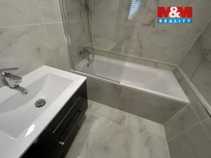 Pronájem bytu 3+1, Ústí nad Labem - Bukov, Vinařská, 70 m2