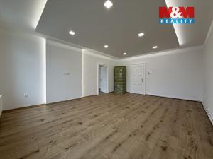 Pronájem bytu 3+1, Karviná - Fryštát, Masarykovo nám., 120 m2