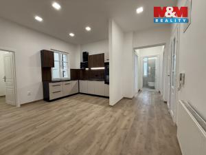 Pronájem bytu 3+1, Karviná - Fryštát, Masarykovo nám., 120 m2