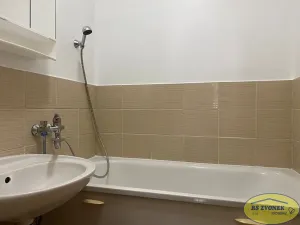 Pronájem bytu 2+1, Kroměříž, Moravská, 55 m2