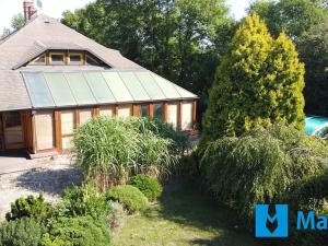 Prodej rodinného domu, Chrášťany, V Zahradách, 213 m2