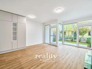 Pronájem bytu 1+kk, Znojmo, Jarošova, 34 m2