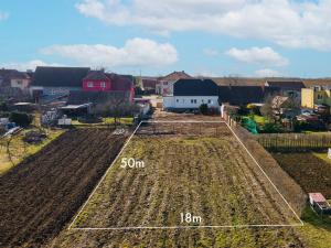 Prodej pozemku, Moravský Krumlov - Rakšice, Družstevní, 916 m2