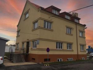 Pronájem kanceláře, Praha - Horní Počernice, Bystrá, 30 m2