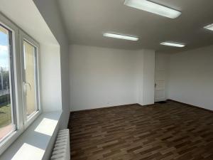 Pronájem kanceláře, Praha - Horní Počernice, Bystrá, 30 m2
