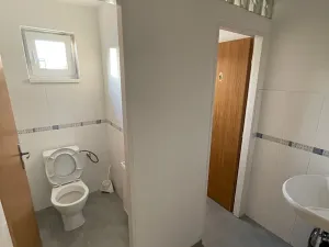 Pronájem kanceláře, Praha - Horní Počernice, Bystrá, 23 m2