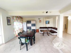 Prodej rodinného domu, Nesebar, Bulharsko, 176 m2