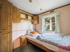 Pronájem chaty, Hněvkovice, 42 m2