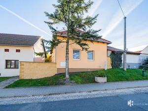 Pronájem bytu 2+kk, Zlonín, Hlavní, 50 m2