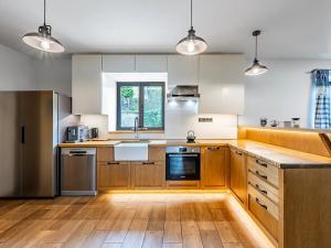 Prodej rodinného domu, Roztoky, 141 m2