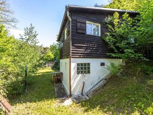 Prodej chaty, Černolice, V Dolečku, 28 m2