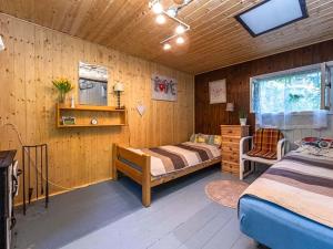 Prodej chaty, Černolice, V Dolečku, 28 m2