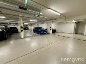 Prodej garážového stání, Praha - Karlín, U Mlýnského kanálu, 13 m2