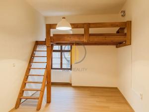 Pronájem bytu 2+1, Jičín, Chelčického, 65 m2