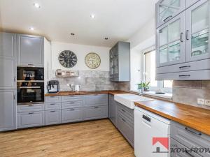 Prodej rodinného domu, Černuc, 126 m2