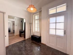 Pronájem bytu 2+1, Praha - Nové Město, Ostrovní, 73 m2