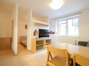 Pronájem bytu 2+kk, Praha - Vysočany, Rubeška, 43 m2