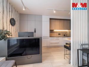 Prodej bytu 1+kk, Praha - Uhříněves, Oty Bubeníčka, 32 m2