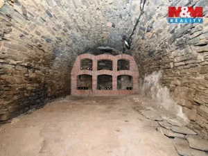 Prodej výrobních prostor, Spálov, 1200 m2