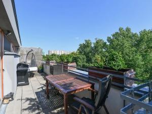 Prodej bytu 3+kk, Praha, U koupadel, 73 m2