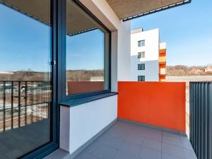 Pronájem bytu 2+kk, Praha - Vysočany, Strnadových, 55 m2