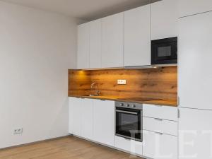 Pronájem bytu 1+kk, Praha - Košíře, Fabiánové, 30 m2