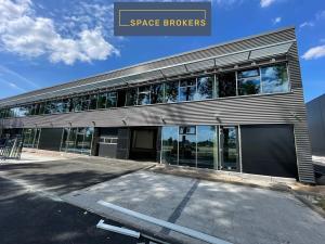 Pronájem skladu, Hradec Králové, Bratří Štefanů, 600 m2