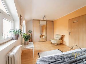 Prodej činžovního domu, Lety, Sokolská, 265 m2