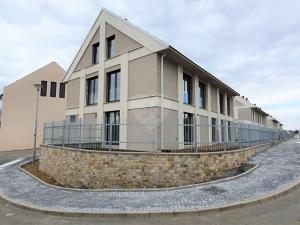 Pronájem bytu 2+kk, Praha - Královice, Ke Tvrzi, 117 m2