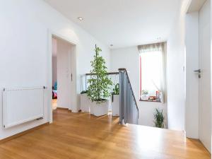 Pronájem vily, Statenice, 180 m2