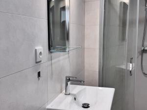 Pronájem bytu 2+kk, Hranice - Hranice I-Město, Jiřího z Poděbrad, 38 m2