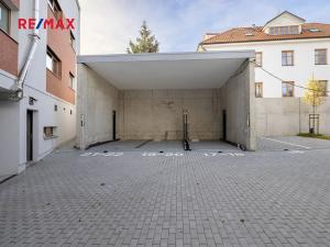 Prodej bytu 2+kk, Praha - Hrdlořezy, Českobrodská, 57 m2