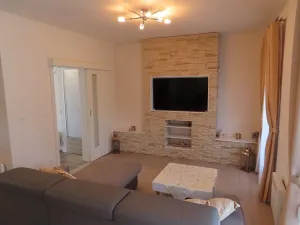 Pronájem rodinného domu, Polerady, 80 m2