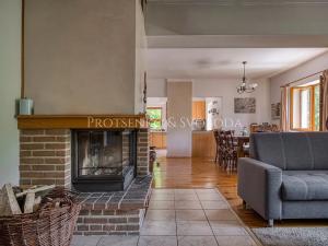 Prodej ubytování, Mnichovice, Nad rybníkem, 312 m2