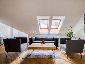Pronájem bytu 2+kk, Praha - Staré Město, Ovocný trh, 81 m2