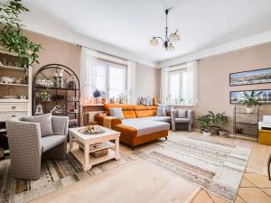 Prodej rodinného domu, Suchdol nad Lužnicí, Pražská, 180 m2