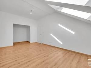 Prodej bytu 2+kk, České Budějovice, K. Šatala, 68 m2