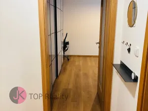 Pronájem bytu 1+1, Praha - Žižkov, Husitská, 34 m2