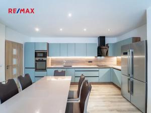 Prodej rodinného domu, Praha - Ďáblice, Legionářů, 197 m2