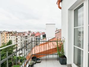 Pronájem bytu 3+kk, Praha - Bubeneč, Korunovační, 91 m2