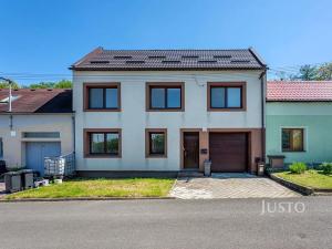 Pronájem bytu 2+1, Uherské Hradiště, U Cihelny, 63 m2