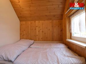 Prodej chalupy, Lipová-lázně - Horní Lipová, 175 m2