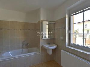 Pronájem vily, Průhonice, 400 m2