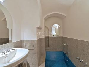 Pronájem bytu 2+kk, Praha - Malá Strana, Vlašská, 108 m2